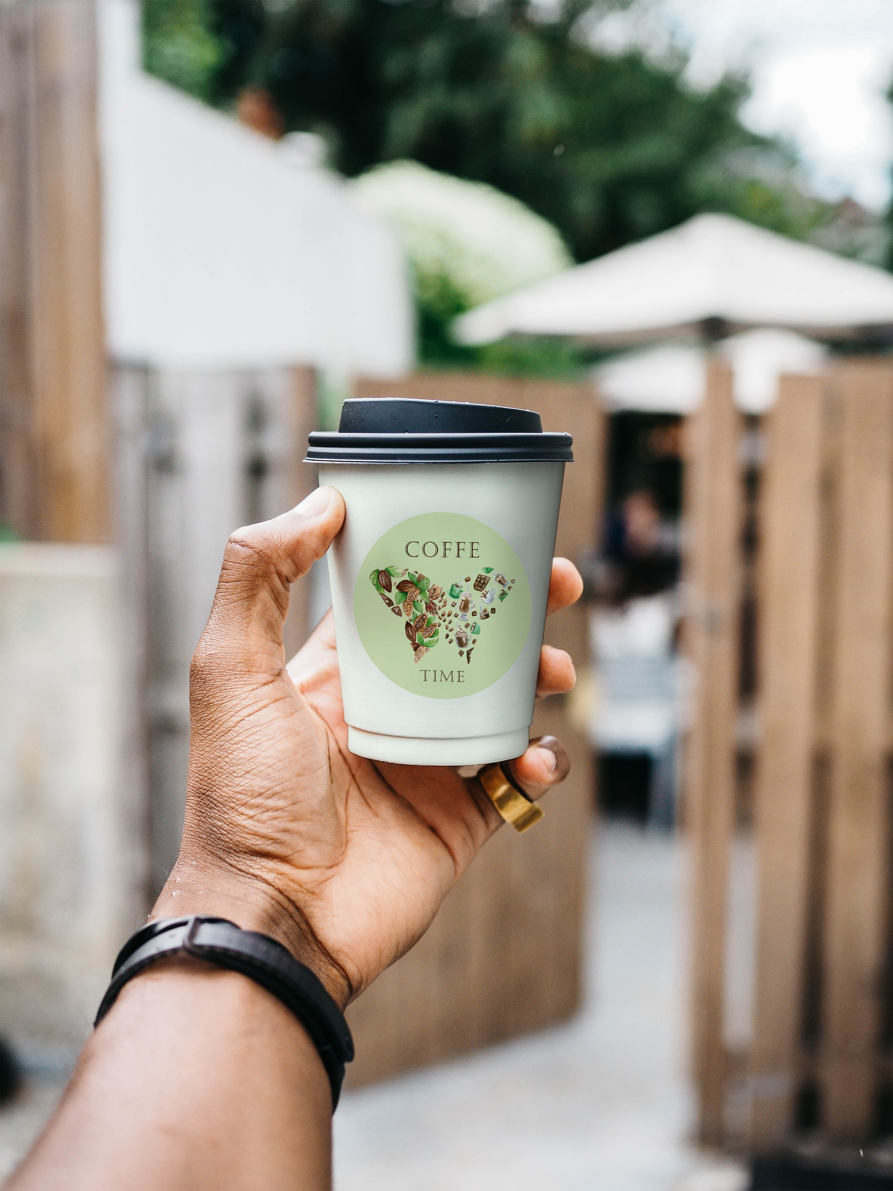 Cup mockup with hand %d0%ba%d0%be%d0%bf%d0%b8%d1%8f