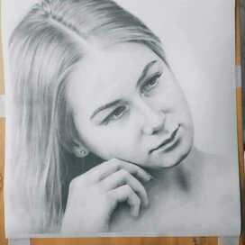 Girl portraite with graphite pencil