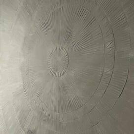 барельеф на стене