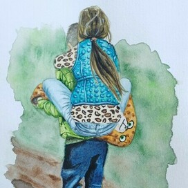 Брат несёт сестрёнку